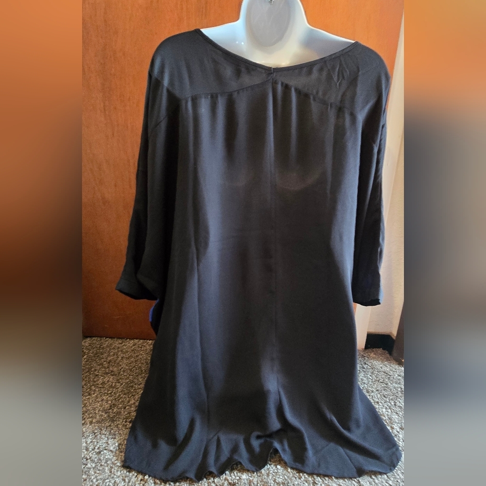 HOST PICK! ππRock & Republic Black & Blue Stripped Women's Blouse SzL NWT - Picture 4 of 5